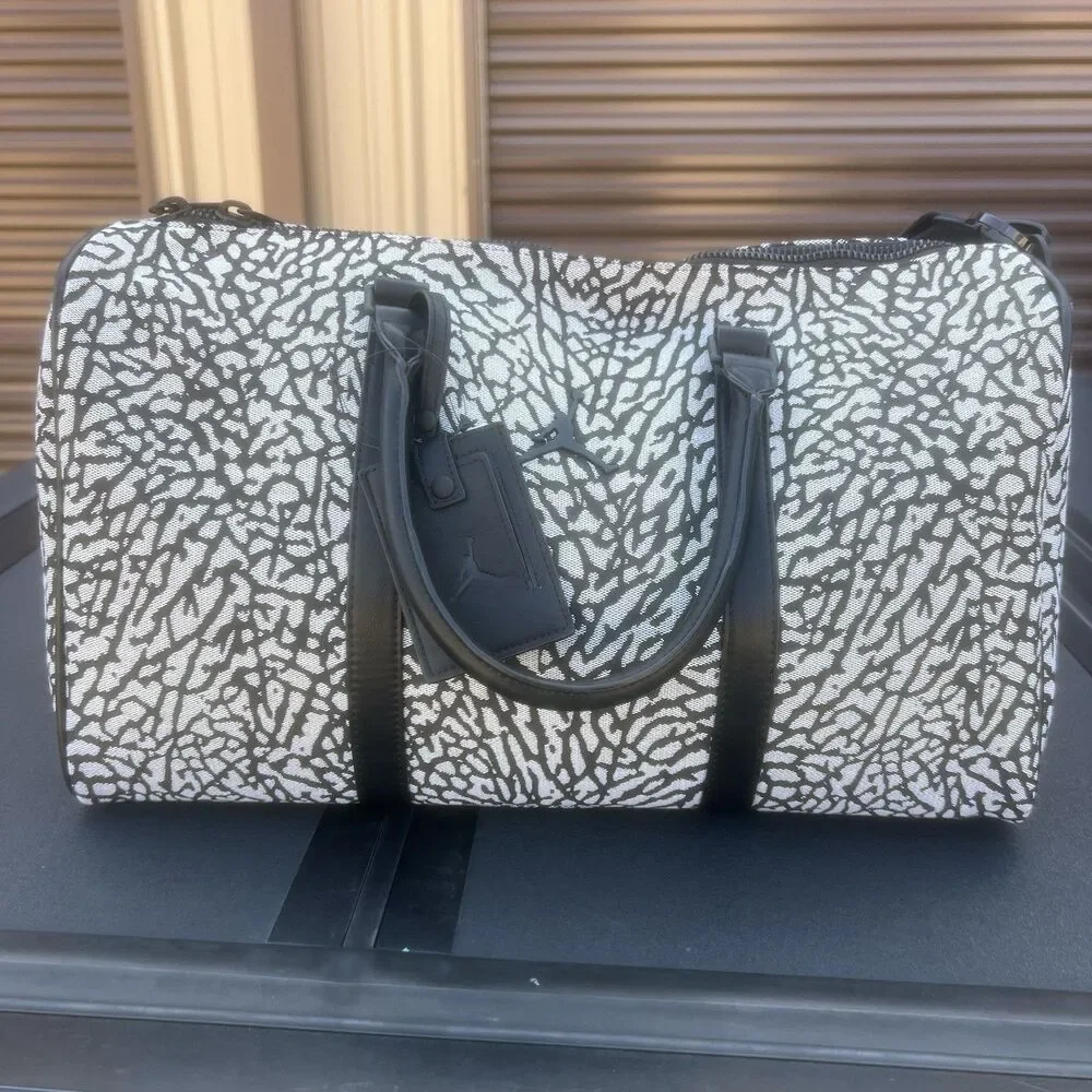 Jordan Monogram Duffle Bag Luggage Elephant Print (25L)  MM0978-100 SIZE-M